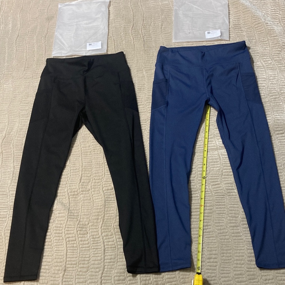 NWT, Halara like, butt lifting, size M/L. Denim blue & black.